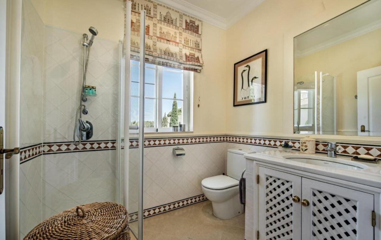 Beautiful 2-Bed Apartment Golf Pool Beach FAO Exteriér fotografie